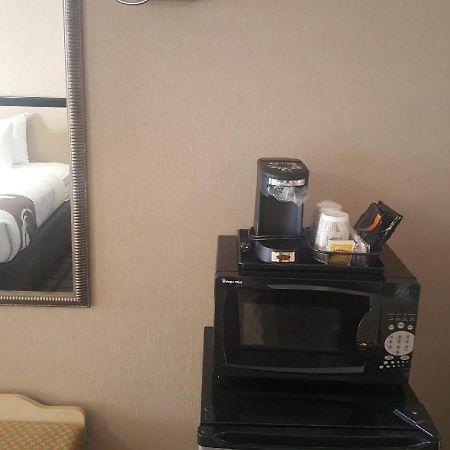 Quality Inn Near Lake ماربل فولز المظهر الخارجي الصورة