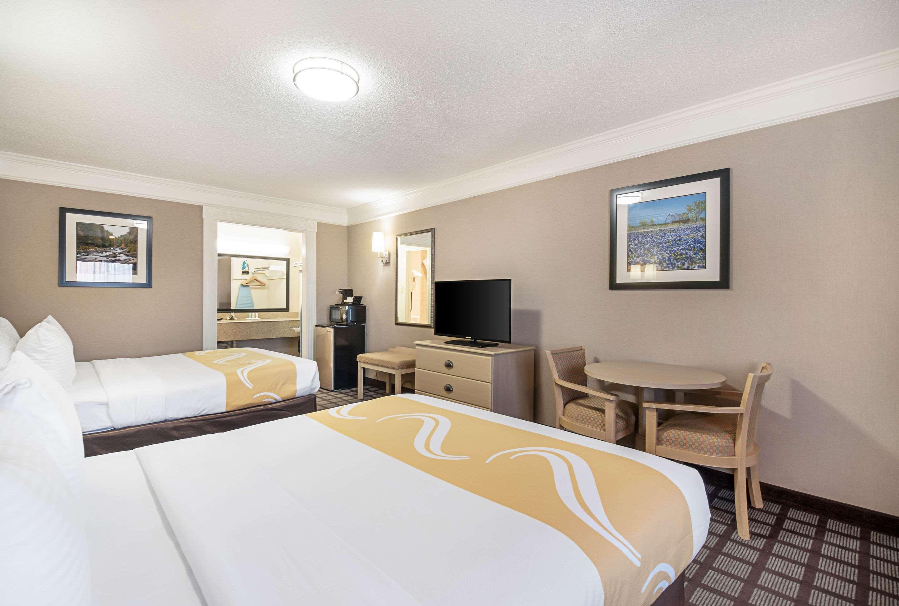 Quality Inn Near Lake ماربل فولز المظهر الخارجي الصورة