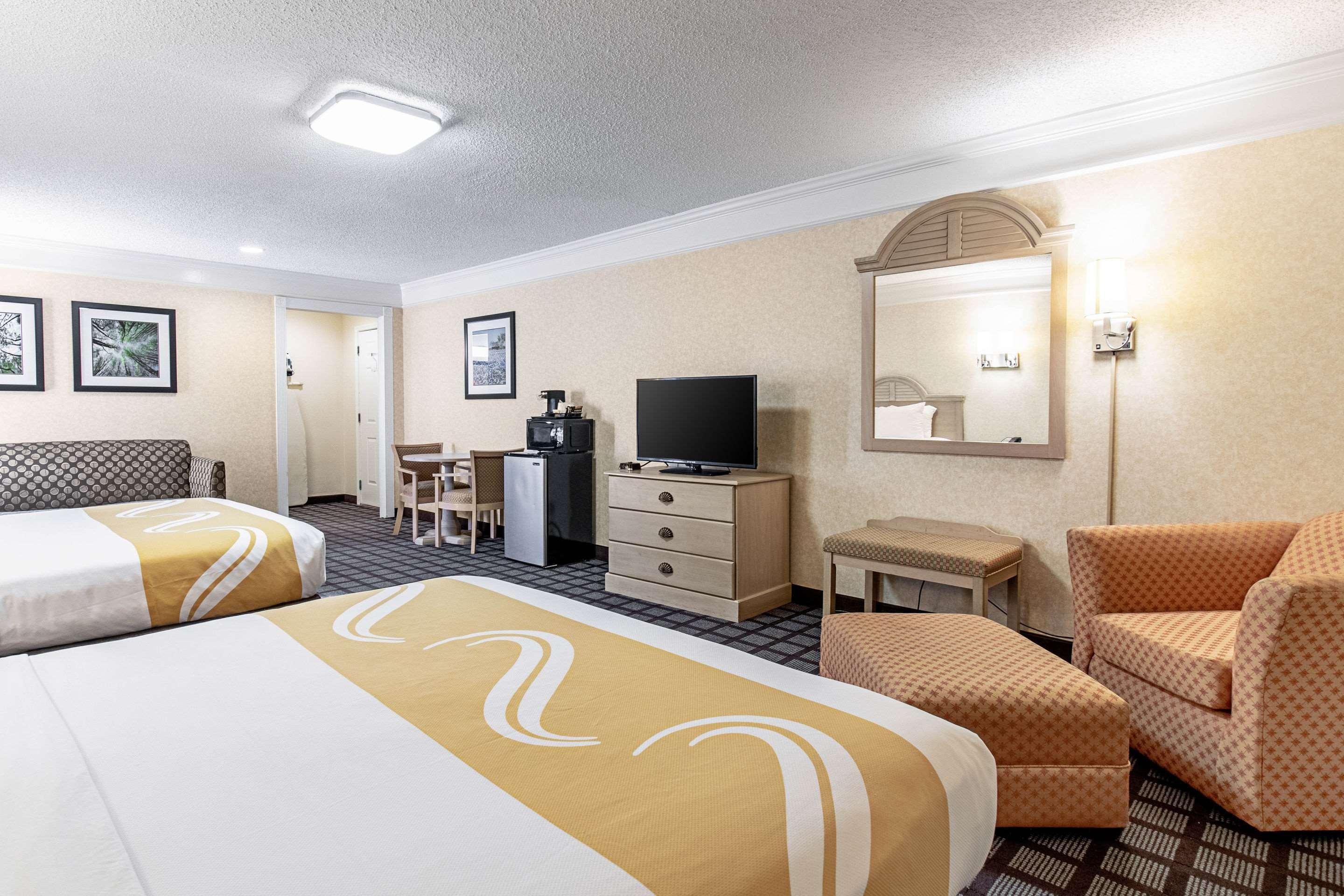 Quality Inn Near Lake ماربل فولز المظهر الخارجي الصورة