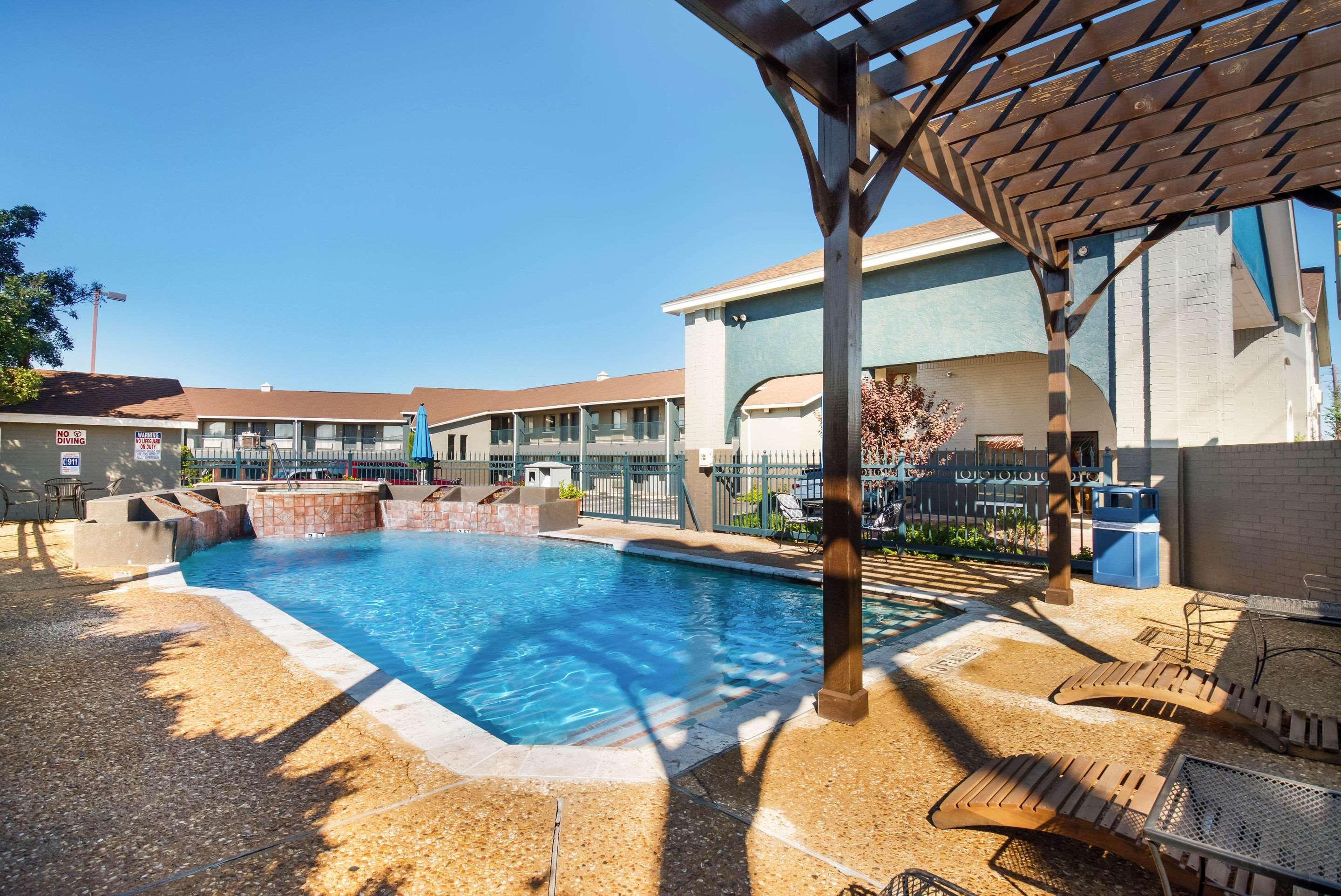 Quality Inn Near Lake ماربل فولز المظهر الخارجي الصورة