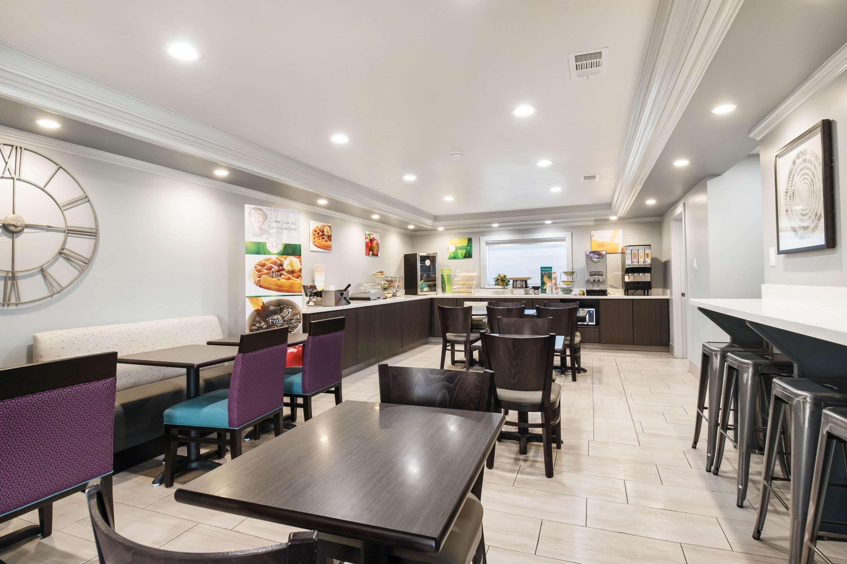 Quality Inn Near Lake ماربل فولز المظهر الخارجي الصورة