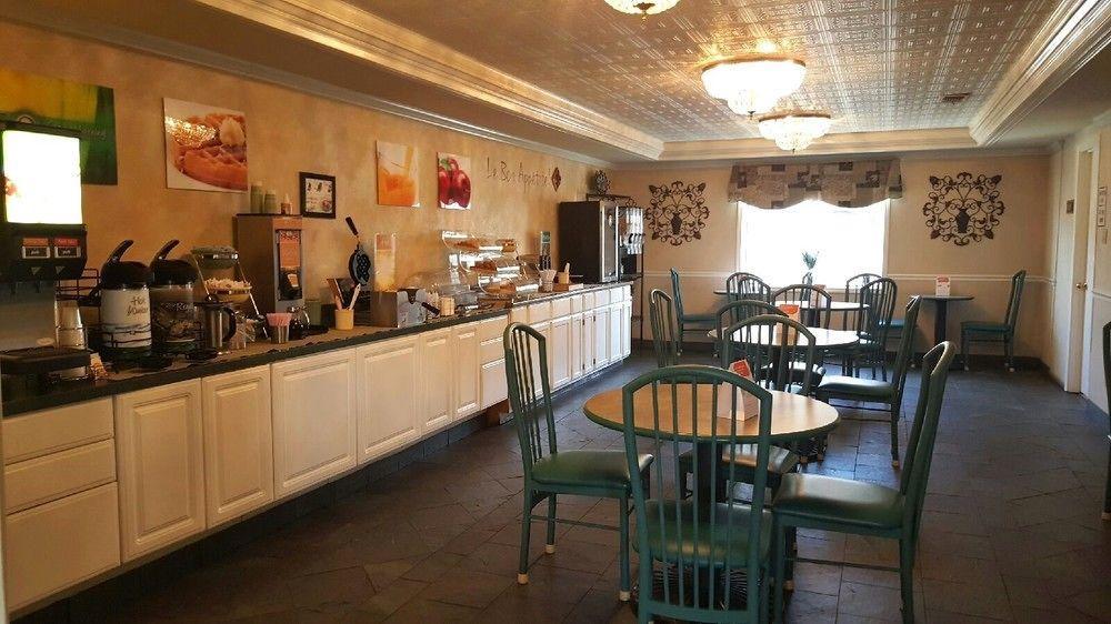 Quality Inn Near Lake ماربل فولز المظهر الخارجي الصورة