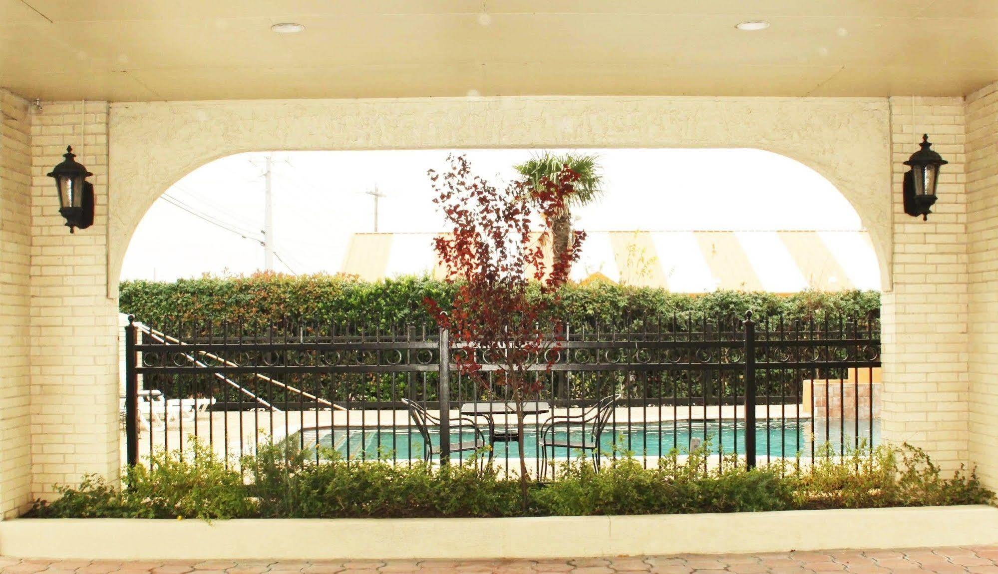 Quality Inn Near Lake ماربل فولز المظهر الخارجي الصورة
